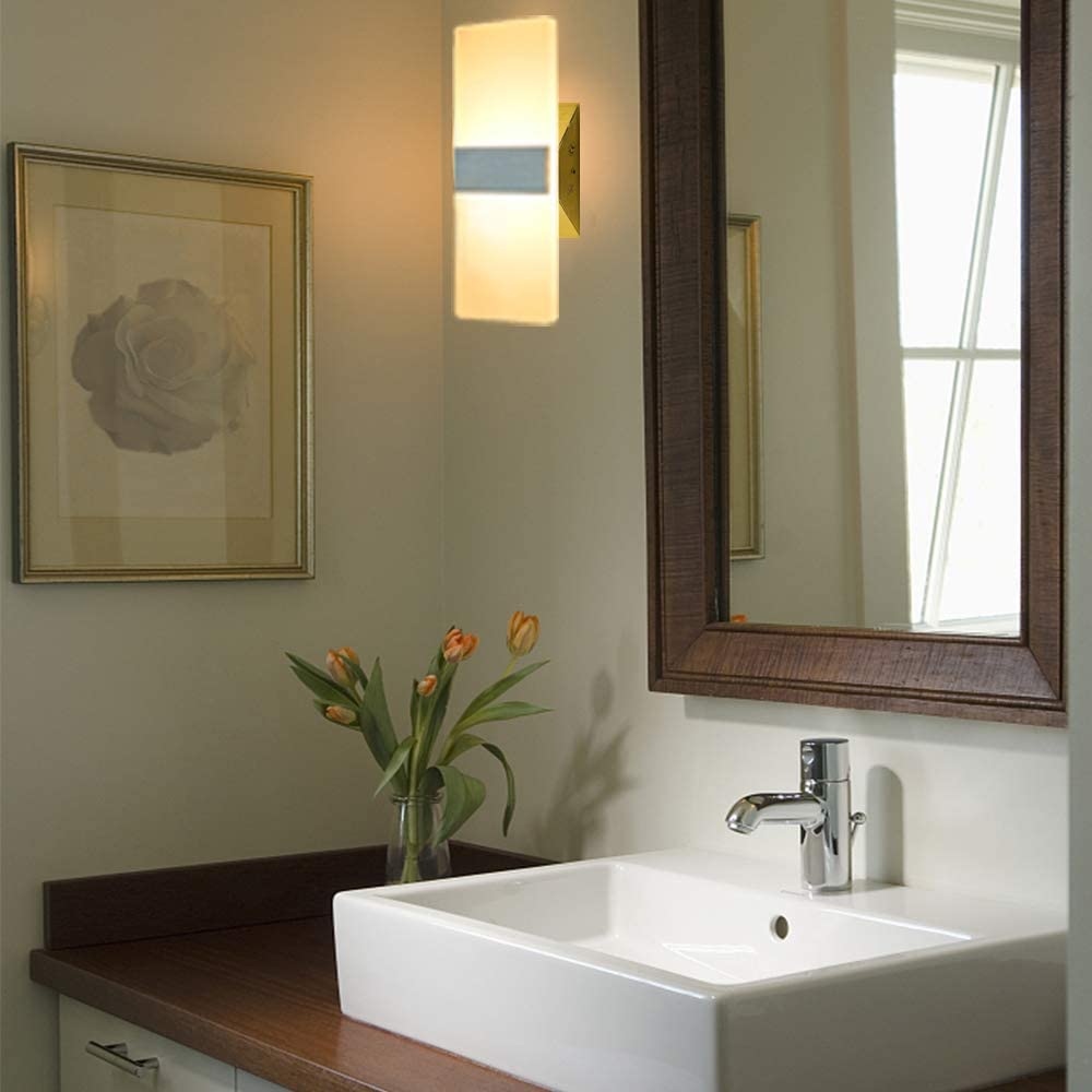 Modern Wall Sconce, Warm White: image 3